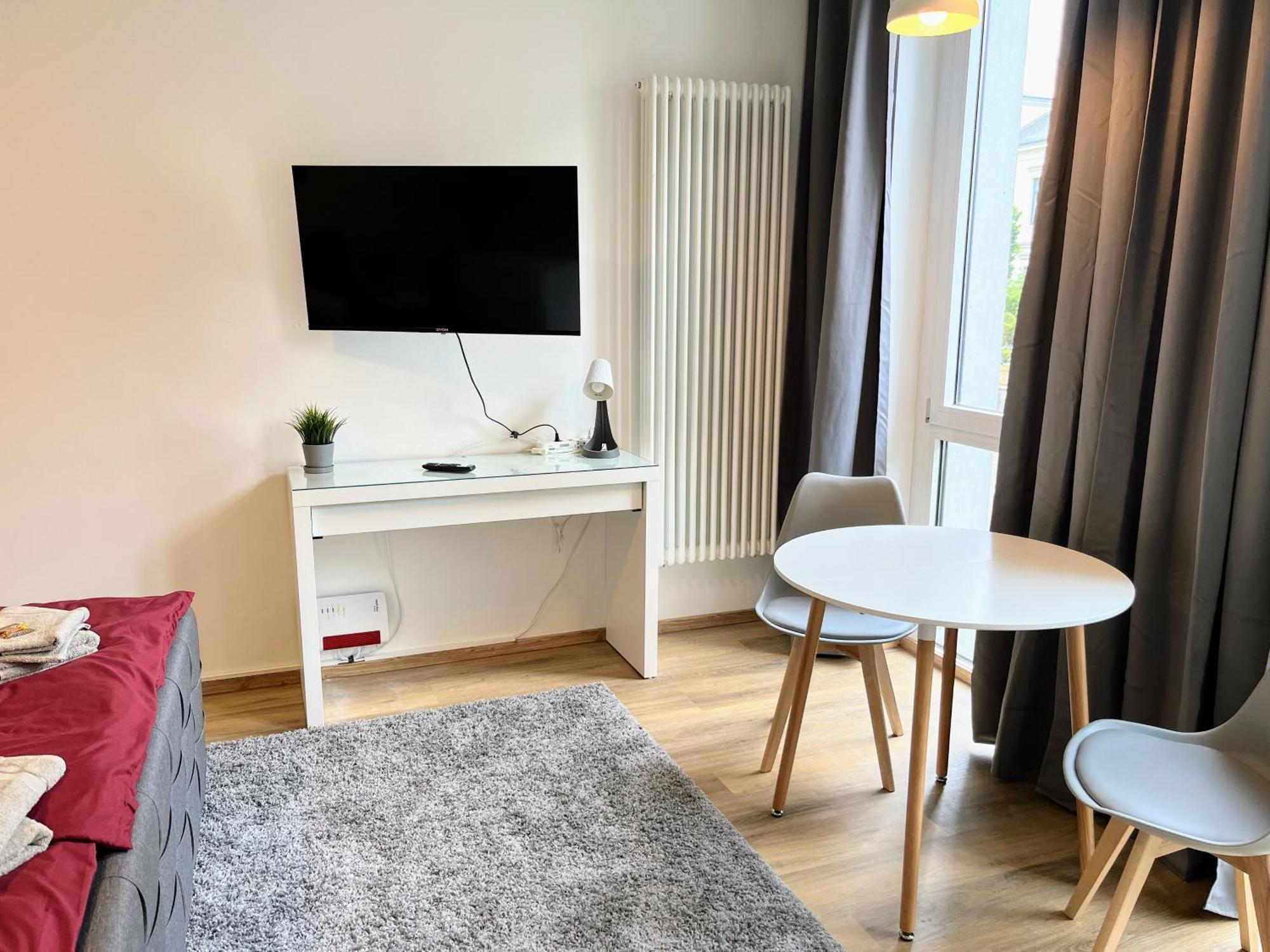 Studio Am Waldschloesschen Mit Kueche Und Netflix Dresden Eksteriør billede